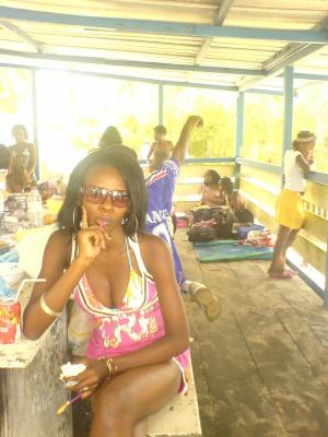 carine aka stephanie la guel3z